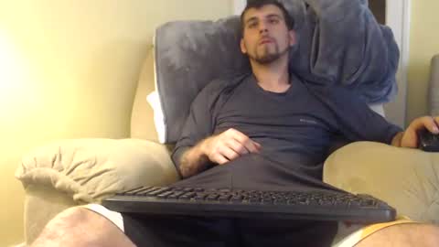 Snapshot of whitemeat321 chatting on 06/19/26, 03:49 whitemeat321 online show from 06/19/26, 03:49