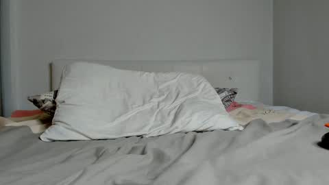 Ari online show from 01/08/25, 03:39