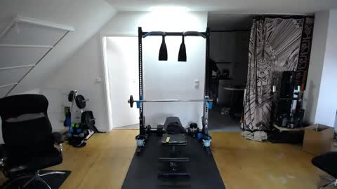Snapshot of whiterabbit_86 chatting on 04/09/26, 12:54 whiterabbit_86 online show from 04/09/26, 12:54