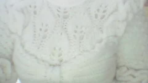 Snapshot of whitesweater chatting on 01/14/25, 07:17 whitesweater online show from 01/14/25, 07:17