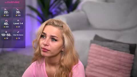 whitneyandrews online show from 10/15/25, 04:23