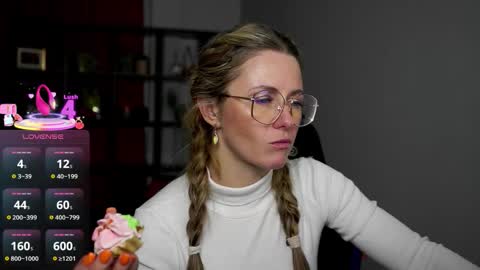 Snapshot of whitneypunnch chatting on 02/10/26, 02:54 whitneypunnch online show from 02/10/26, 02:54