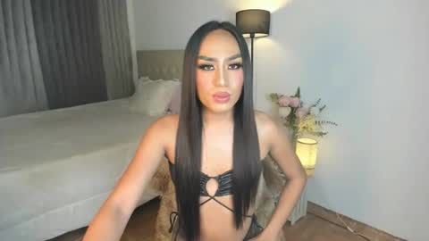 Arra Brown online show from 10/23/25, 09:57