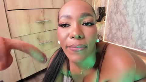 whitneyyfox online show from 05/27/26, 10:51