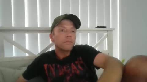 Snapshot of whoeveryouwantmetobe666 chatting on 10/07/25, 01:36 whoeveryouwantmetobe666 online show from 10/07/25, 01:36