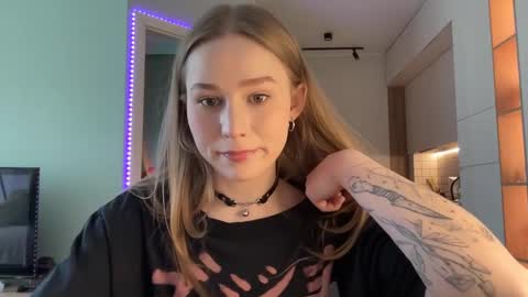 Alisa online show from 12/22/24, 09:55