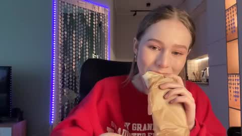 Alisa online show from 01/06/25, 06:47