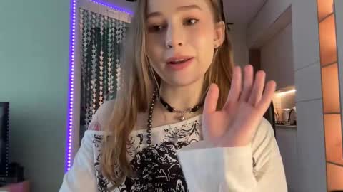 Alisa online show from 01/15/25, 10:06