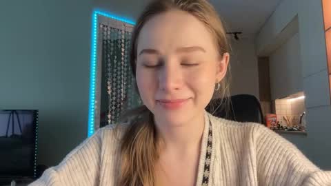 Alisa online show from 01/19/25, 09:44