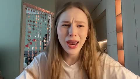 Alisa online show from 03/09/25, 07:12