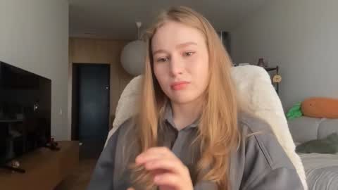 Alisa online show from 09/10/25, 07:19