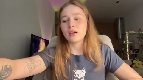 Alisa online show from 10/05/25, 06:34