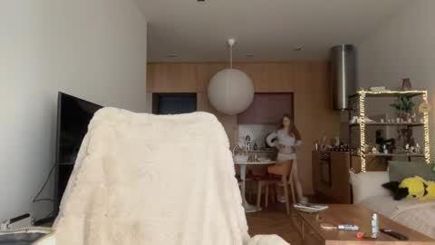 Alisa online show from 11/09/25, 07:28