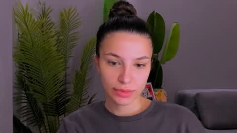 whoislulu online show from 02/03/25, 07:07