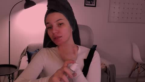 Snapshot of whoislulu chatting on 02/09/26, 04:00 whoislulu online show from 02/09/26, 04:00