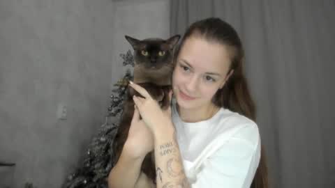 Snapshot of why_again_me chatting on 01/10/26, 07:37 Veronica online show from 01/10/26, 07:37