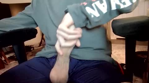 Snapshot of whynot8806 chatting on 03/16/26, 06:28 whynot8806 online show from 03/16/26, 06:28