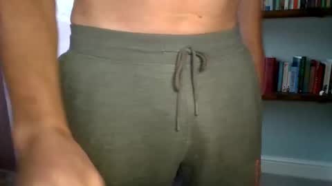 Snapshot of wibble34 chatting on 02/10/25, 10:42 wibble34 online show from 02/10/25, 10:42