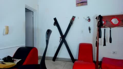 Snapshot of wickedboy_twink chatting on 05/19/26, 01:39 JAISON online show from 05/19/26, 01:39