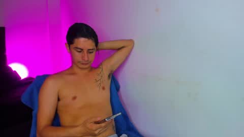 Snapshot of wickedboy_twink chatting on 05/26/26, 07:10 JAISON online show from 05/26/26, 07:10