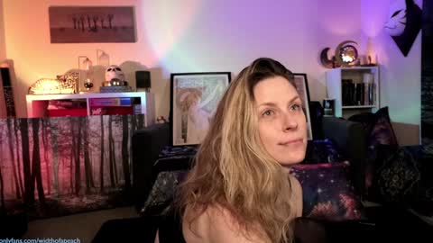 Gretchen  Jimmy online show from 02/04/25, 05:21