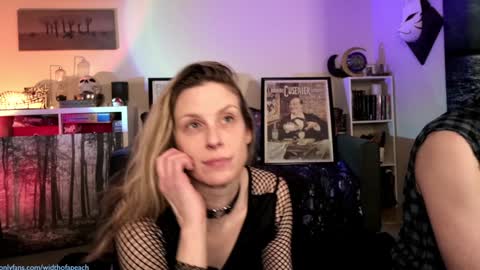 Gretchen  Jimmy online show from 02/06/25, 06:18