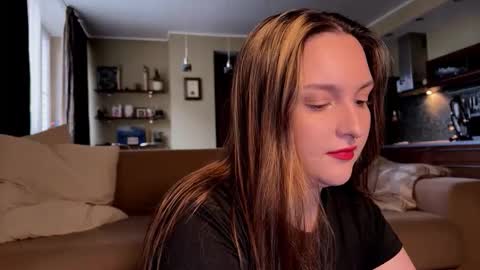 VI online show from 09/29/25, 02:00