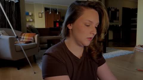 VI online show from 12/15/25, 08:29