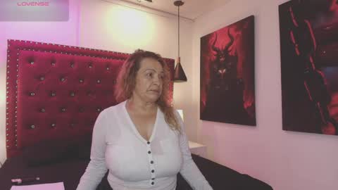 Snapshot of wife_mature chatting on 03/28/26, 12:05 sussy online show from 03/28/26, 12:05