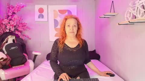 Snapshot of wife_mature chatting on 05/05/26, 12:35 sussy online show from 05/05/26, 12:35