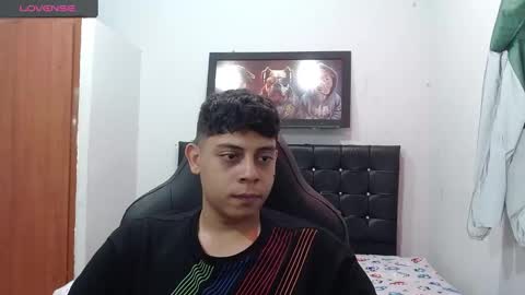 Snapshot of wiilliam_20 chatting on 02/10/25, 03:21 wiilliam online show from 02/10/25, 03:21