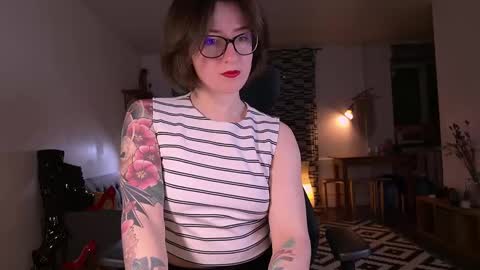 Snapshot of wild_peony chatting on 12/05/24, 10:34 wild_peony online show from 12/05/24, 10:34