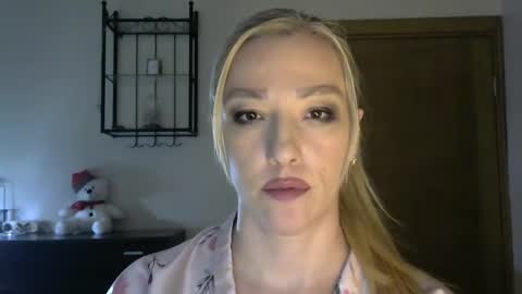 Alina online show from 02/08/25, 11:22