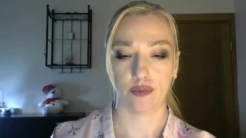 Alina online show from 02/12/25, 11:18