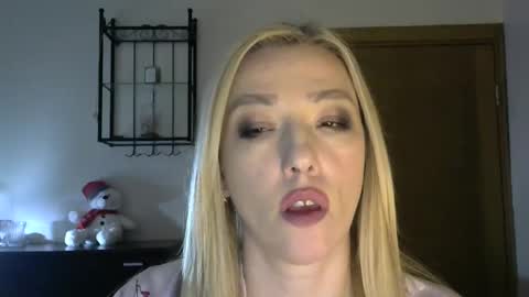 Alina online show from 02/17/25, 11:23