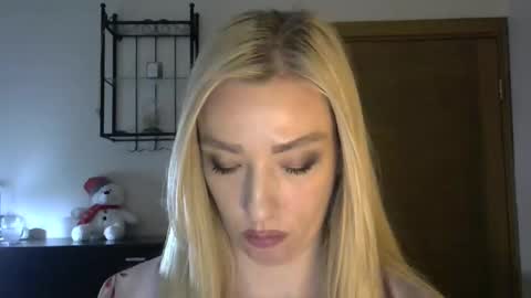 Alina online show from 02/23/25, 11:22