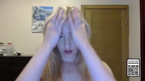 Alina online show from 09/22/25, 01:02