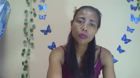 Snapshot of wildah chatting on 05/07/26, 10:53 wildah online show from 05/07/26, 10:53