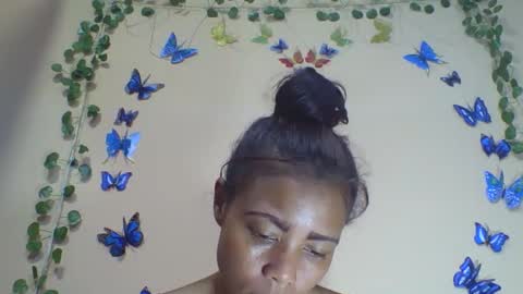 Snapshot of wildah chatting on 05/08/26, 11:48 wildah online show from 05/08/26, 11:48