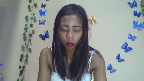 Snapshot of wildah chatting on 05/14/26, 08:21 wildah online show from 05/14/26, 08:21