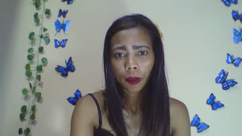 Snapshot of wildah chatting on 05/17/26, 11:01 wildah online show from 05/17/26, 11:01