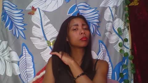 Snapshot of wildah chatting on 06/07/26, 01:04 wildah online show from 06/07/26, 01:04