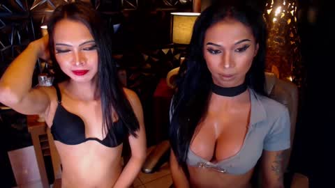 Snapshot of wildara chatting on 01/29/25, 10:53 wildara online show from 01/29/25, 10:53