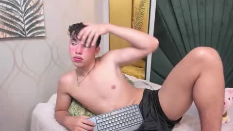 Snapshot of wildboy22_ chatting on 01/10/26, 02:13 Sebas online show from 01/10/26, 02:13