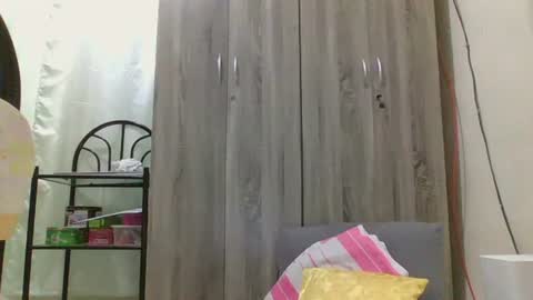 Snapshot of wildbrownchick69 chatting on 02/15/25, 10:31 WildChick online show from 02/15/25, 10:31