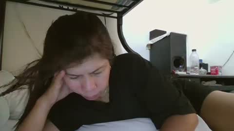 Snapshot of wildbrownchick69 chatting on 02/25/25, 01:52 WildChick online show from 02/25/25, 01:52