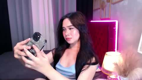 Snapshot of wildestnick chatting on 10/24/25, 08:11 wildestnick online show from 10/24/25, 08:11