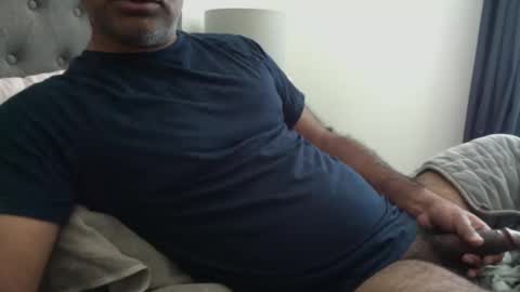 Snapshot of wildhungry chatting on 11/04/25, 06:29 wildhungry online show from 11/04/25, 06:29