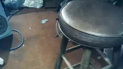 Snapshot of wildman6 chatting on 10/11/25, 05:44 wildman6 online show from 10/11/25, 05:44