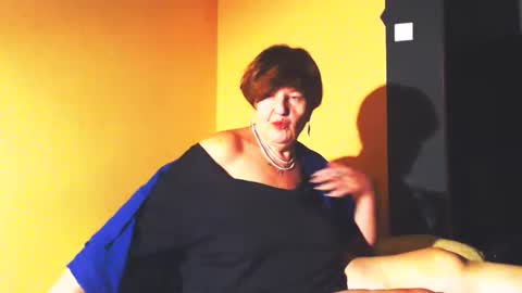 WildRedCat online show from 02/09/25, 05:11